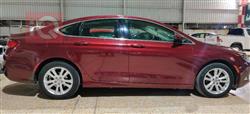 Chrysler 200
